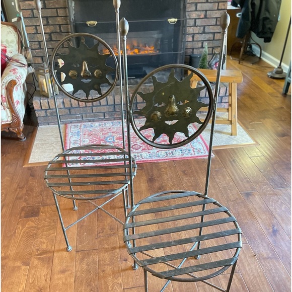 Meet your Posher, Gary - Picture 1 of 2